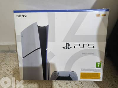 Playstation 5 slim 1 TB !! New.