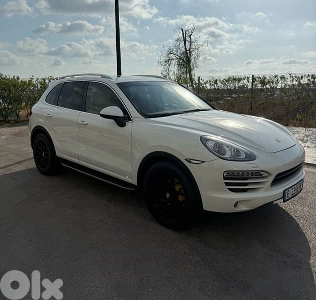 Porsche Cayenne - V6 Engine - Xenon Lights - 2011 MY 0
