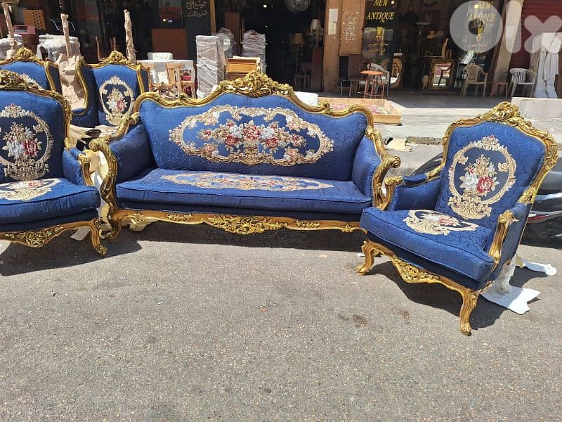 طقم صالون ستيل ملكي روعة الفخامة والرقي خشب زين حفر ناعم تنجيد جديد 0