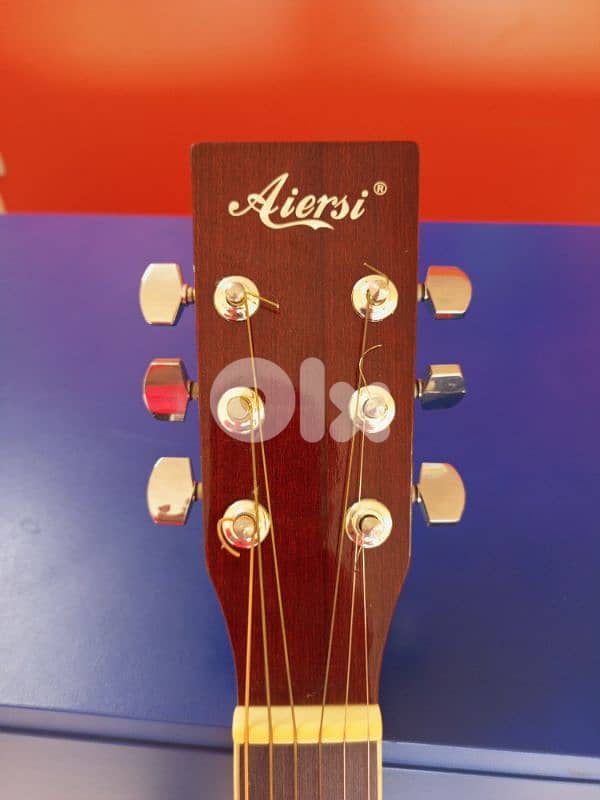{ Acoustic guitar with equalizer } 4