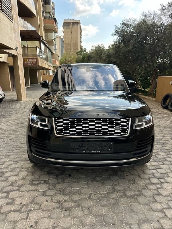 Range Rover Vogue V6 HSE 2018 black on black clean carfax-65000 miles 0