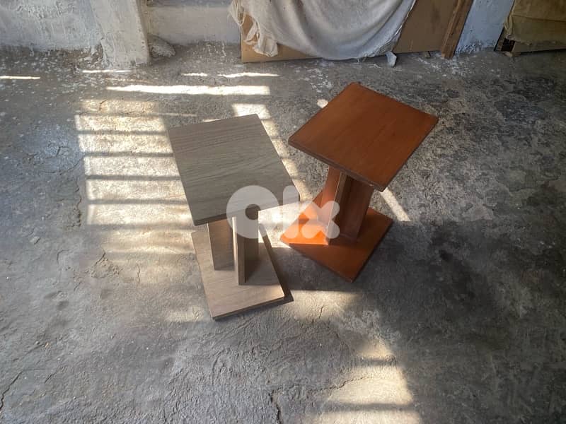 طاولات عدد  وحدة ١٠$ 1