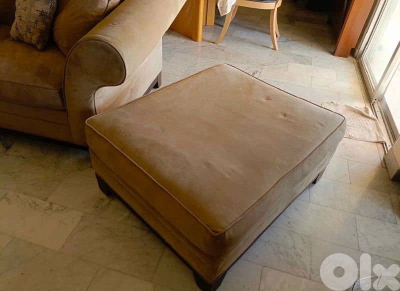 Full Living Room For Only 200$! 3