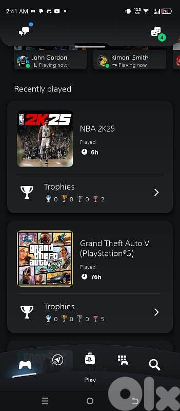 PS4 used super clean comes w 3 games 2