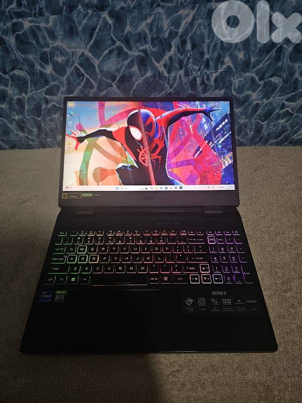 core i9 - like new - RTX 3060 - RGB keyboard 5