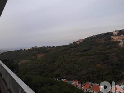 شقة للبيع في المنصورية/عيلوت Apartment for sale Mansourieh/aylout