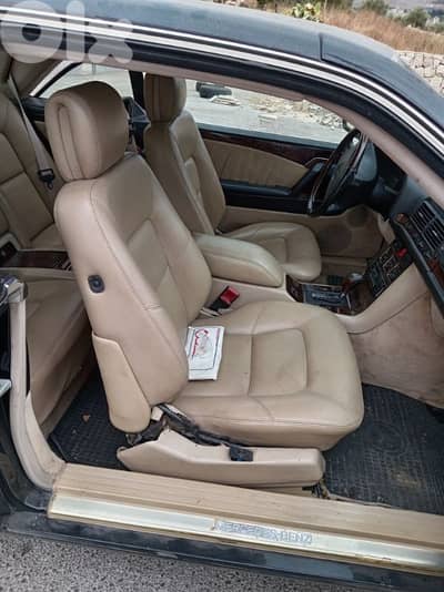 Mercedes-Benz S-Class 1993