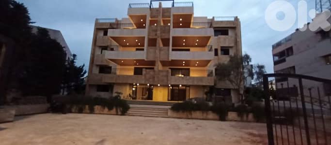 Unbeatable deal! Stunning 270SQM + 140SQM GARDEN in Mtayleb