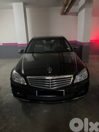 Mercedes-Benz C-Class 2011 300