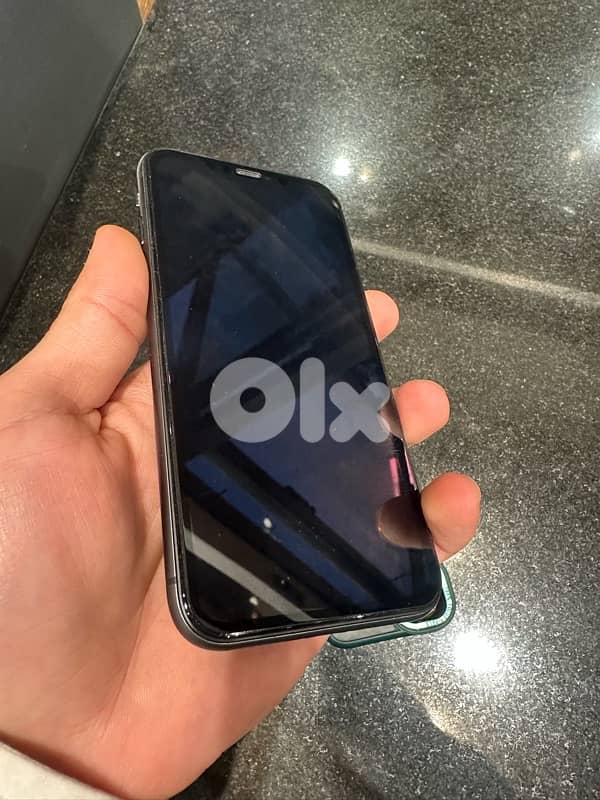 iphone 11 used 7