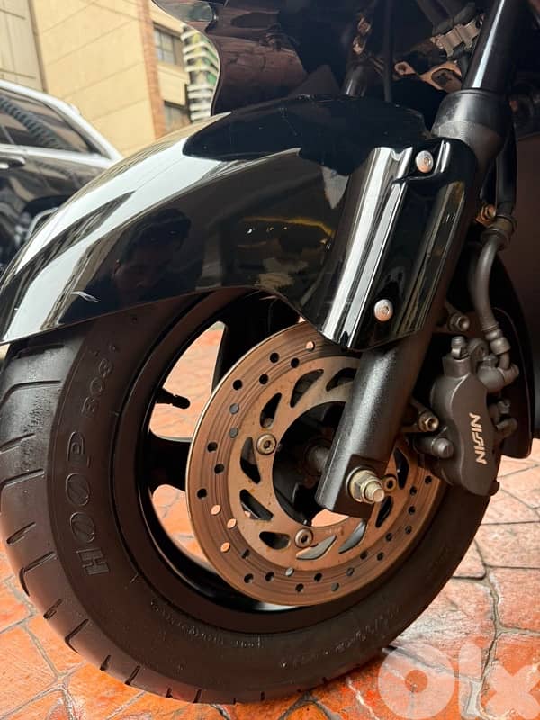 Honda Foresight 250 Se japanese 5