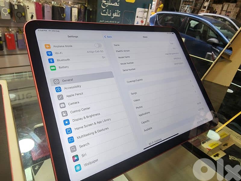 iPad 10 Gen 64 not open before box and cable 0