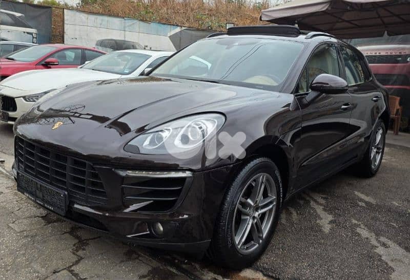 Porsche Macan S 2016 luxury package company Source super clean 0