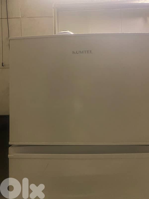 fridge kumtel 0