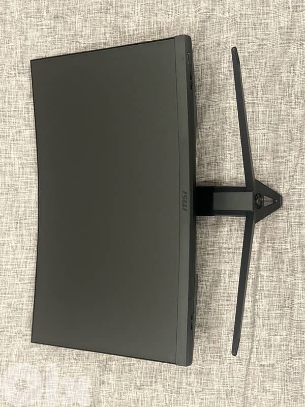 MSI – G24C4 E2 Monitor 23.8″ 0