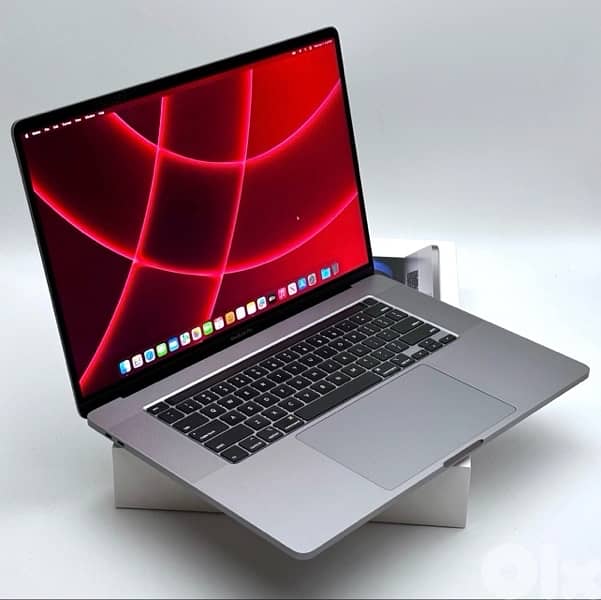 Apple 16 Inch MacBook Pro 2019 Core i9 64GB RAM 512GB SSD 2