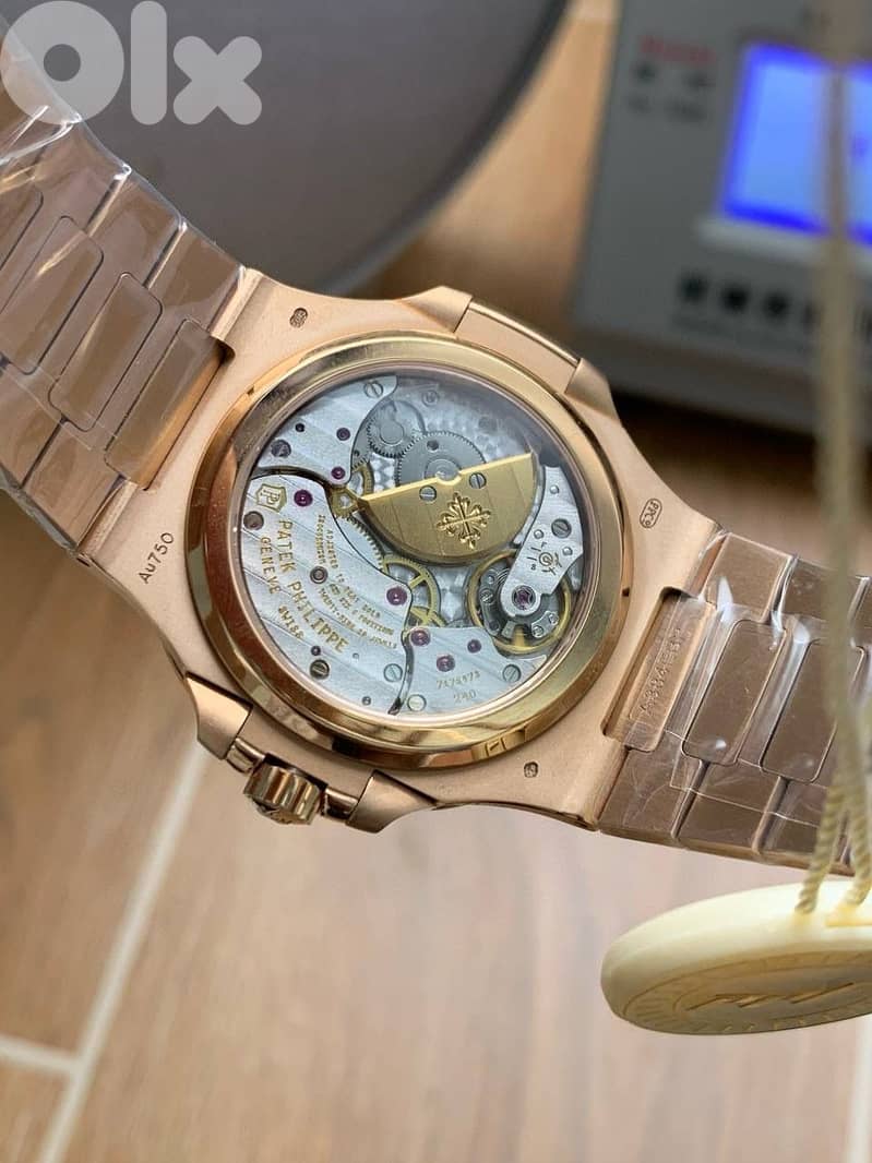 Patek Philippe 5712 Super Clone 1:1 3