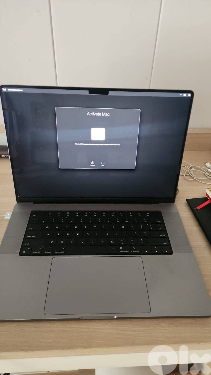 MacBook Pro 16-inch (Model A2485) 1