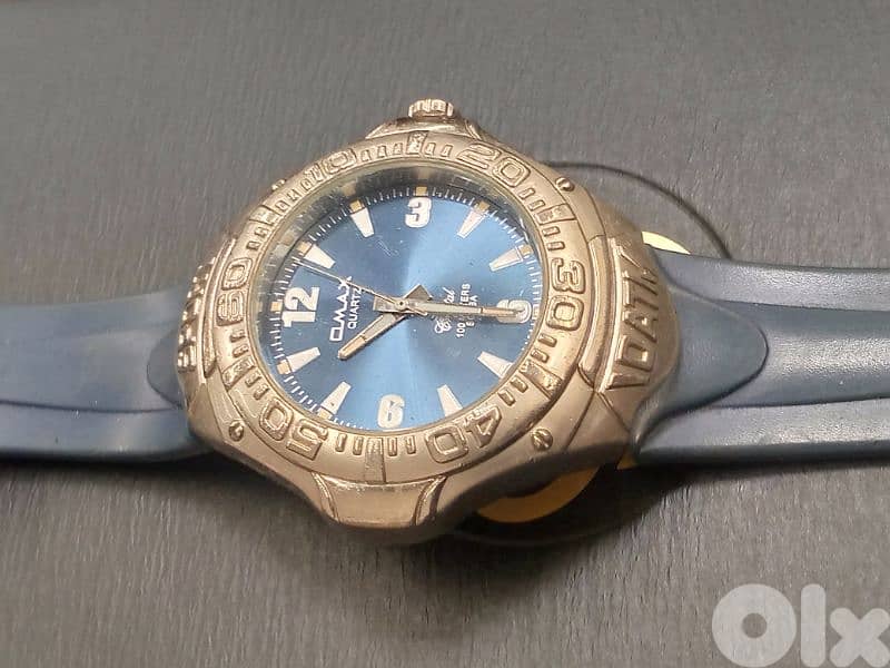 Omax watch scuba 100meters  vintage japanese movement 2
