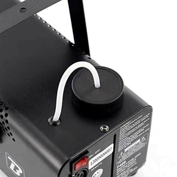 BoomToneDJ 400W smoke machine get 4 and take good price 5