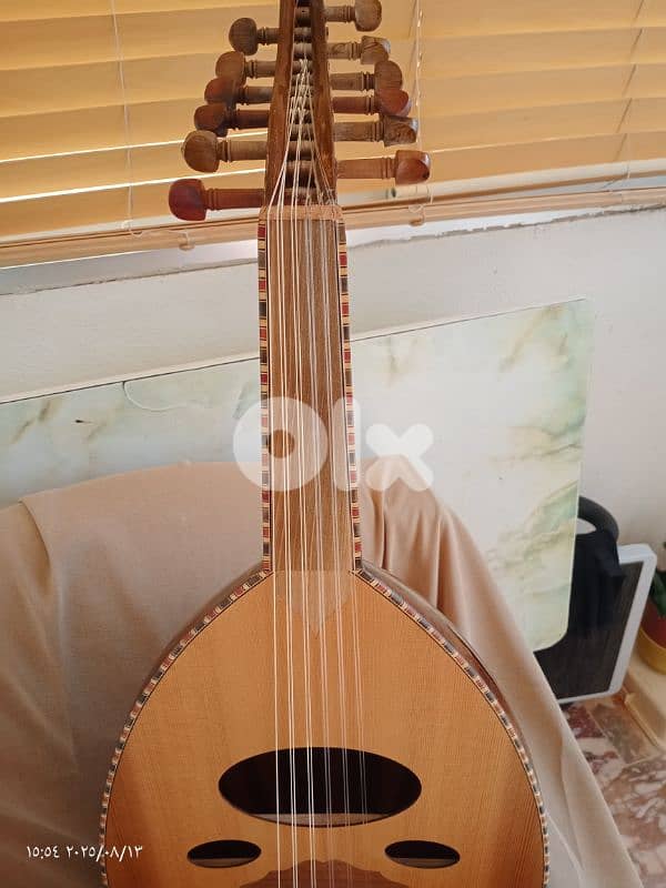 عود جميل ومميز بسعر مميز . جديد 10