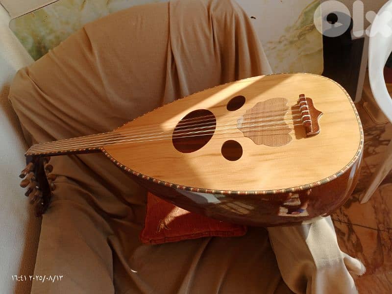 عود  جديد جيد جدا للتعليم والتدريب والمسرح بأفضل الأسعار بالسوق 1