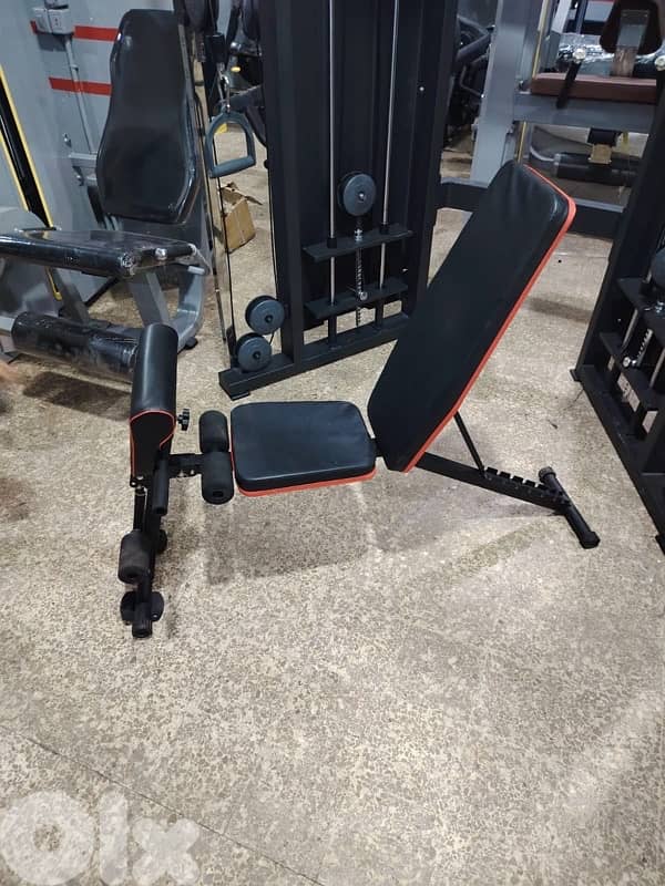 bench adjustable like new 2