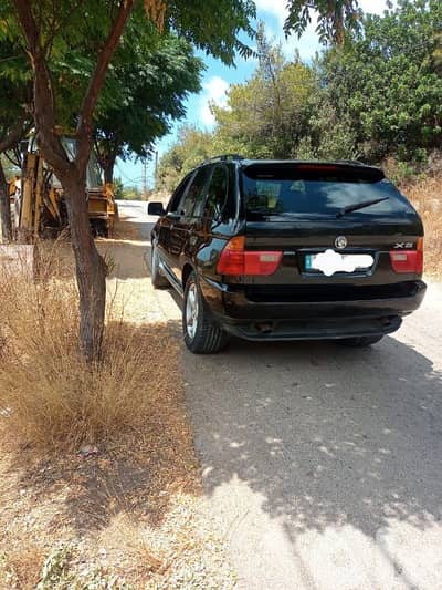 X5 super clean model 2003 tel 76885268