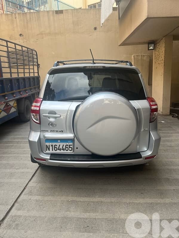 Toyota Rav 4 2011 0
