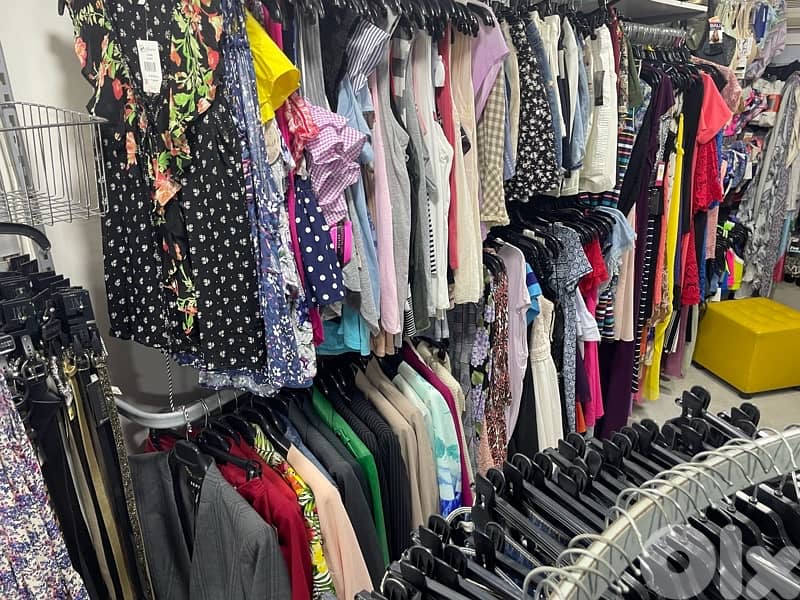 للبيع ستوك اميركي ثياب جديدة outlet استيراد اميركا 11