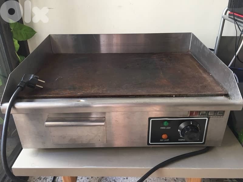 2 IPEC Electric Flat Grill & Double Electric Fryer Excellent Condition 0