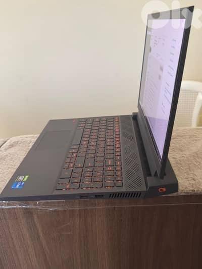 DELL Gaming Laptop (Clean)