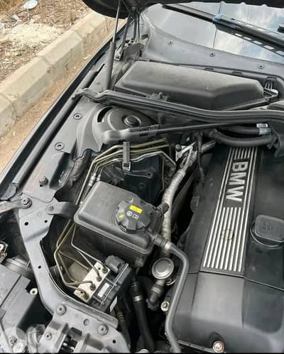 بي ام دبليو e60/2005
