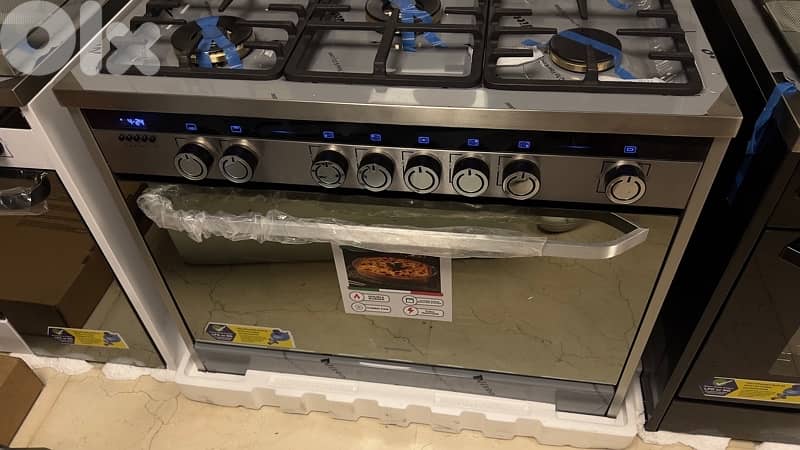 Goldstar Premium italian 5 burners digital gas stove 1