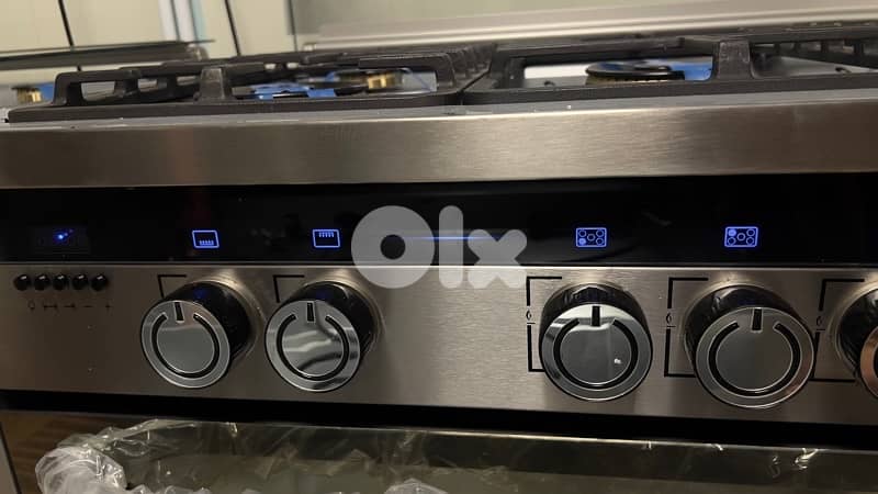Goldstar Premium italian 5 burners digital gas stove 3