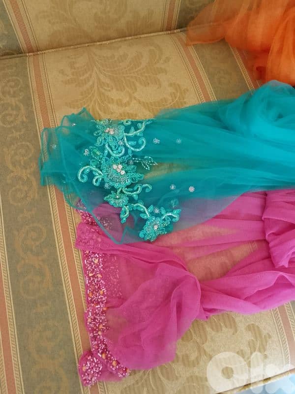 scarves وشاح مطرز 4