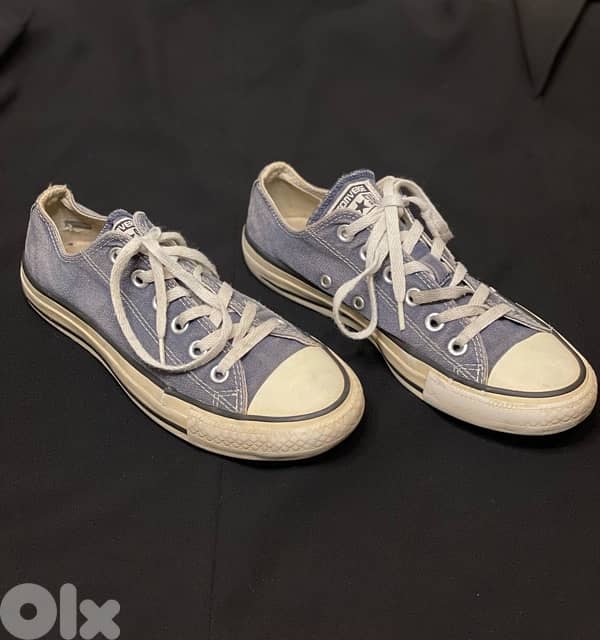 Converse Black & Converse Blue 0