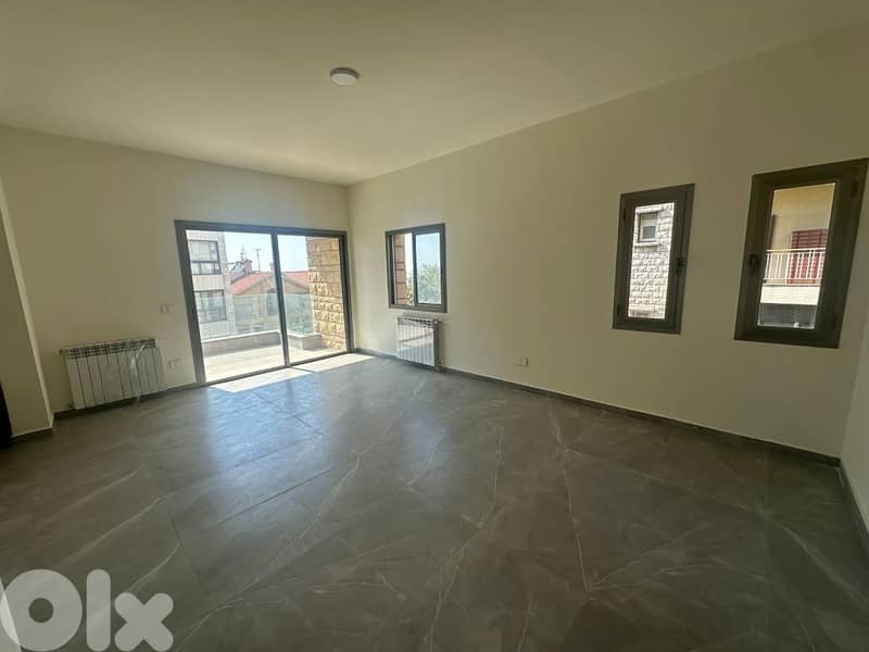 Super deluxe apartment for sale in Beit Mery |للبيع شقة في بيت مري 0