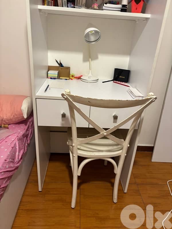 Desk and chair 2