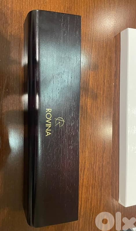 rovina watch 1