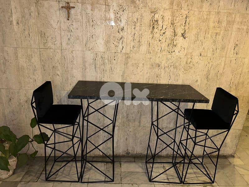Brand New BoConcept Bar Set 0