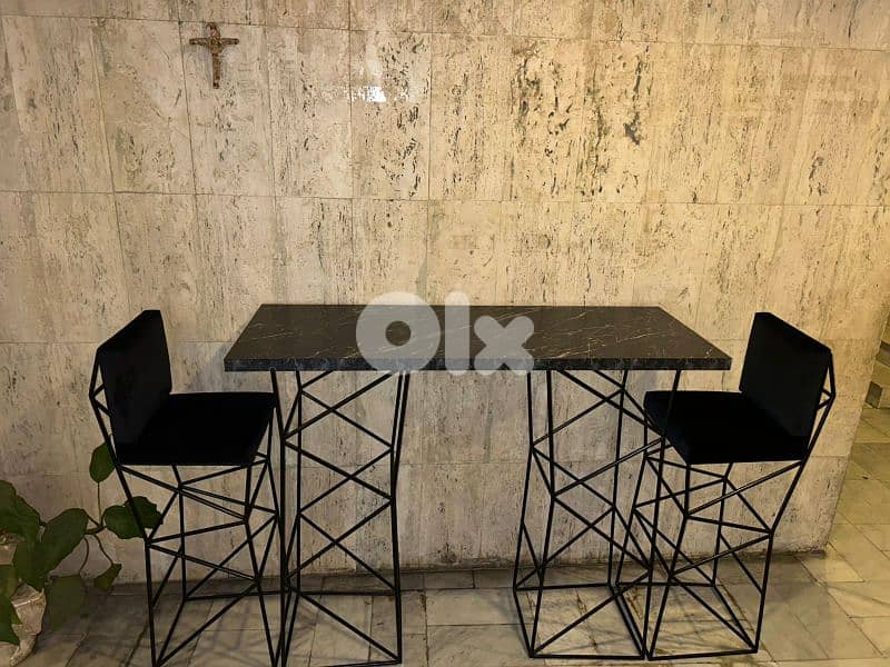 Brand New BoConcept Bar Set 5