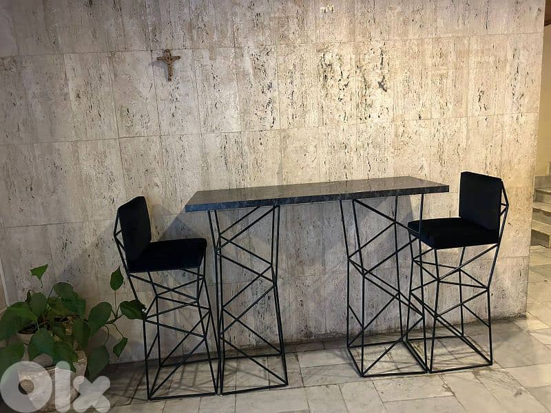 Brand New BoConcept Bar Set 6