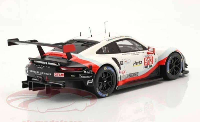 Porsche 911(991) RSR (24h Daytona 2018) diecast car model 1;18 2