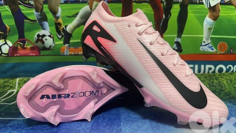 Football shoes original highest quality in market 30%Limited discount 0