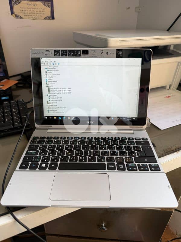 laptop acer كتير حلو وسلسل مناسب لليوتيوب والاوفيس شاشة لمس 0