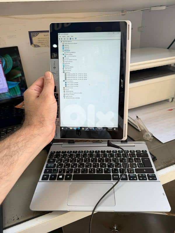 laptop acer كتير حلو وسلسل مناسب لليوتيوب والاوفيس شاشة لمس 1