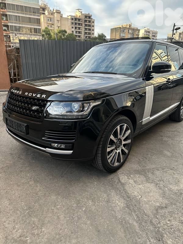 Range rover Vogue 2014 company source 0