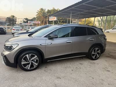 Volkswagen ID6 CROZZ PRO MODEL 2024( 0km )