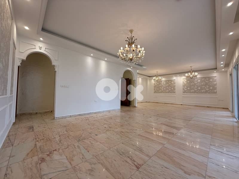 Prime location Apartment For Sale in Jnah 0